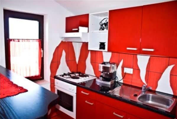 Apartments Logos Trogir Eksteriør bilde