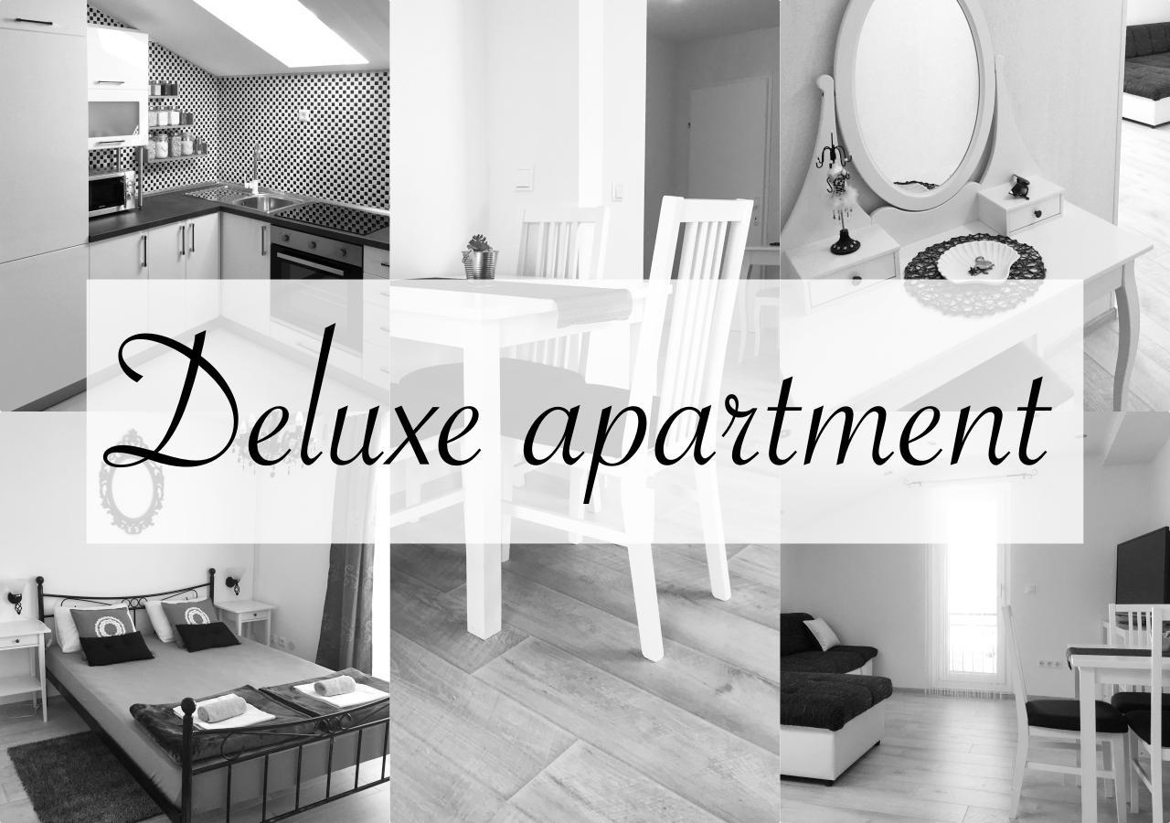 Apartments Logos Trogir Eksteriør bilde